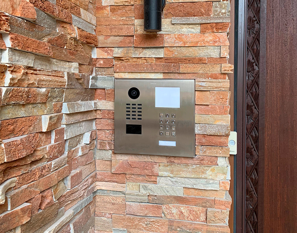 D2101IKH Flush-mount IP Video Intercom