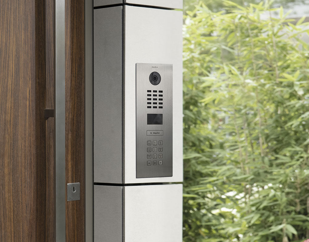 D2201KV Flush-Mount IP Video Intercom